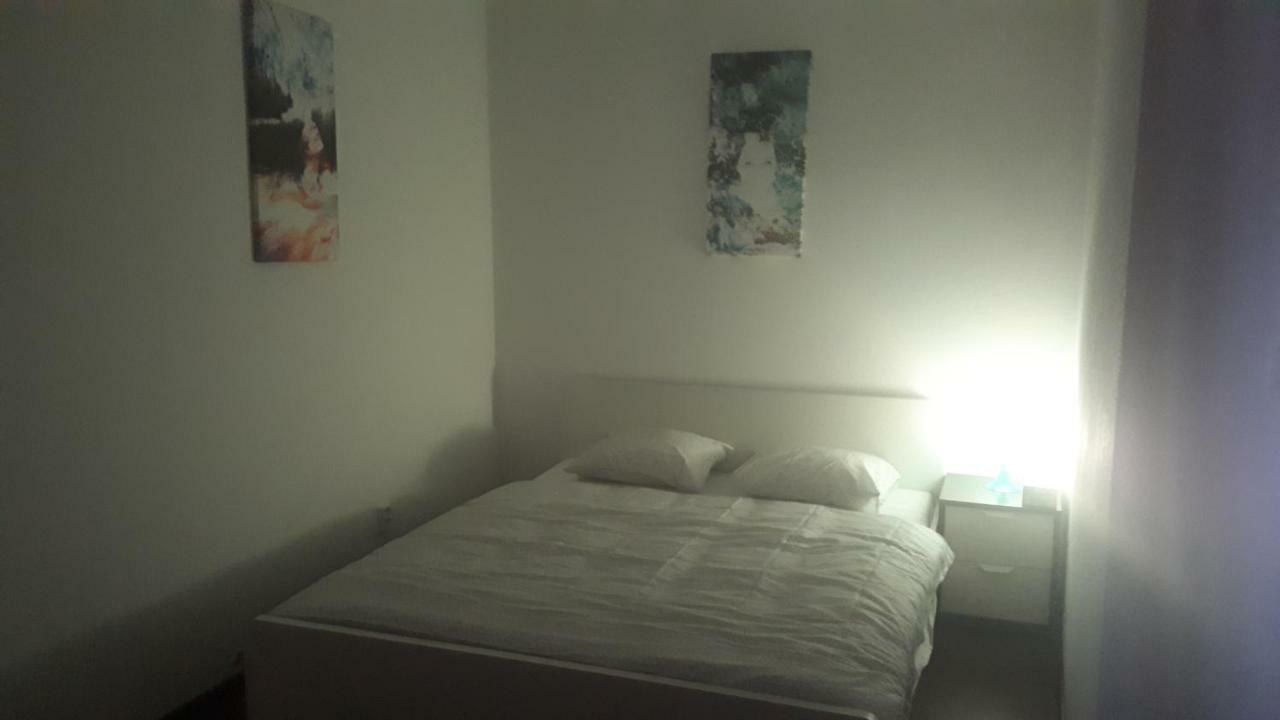 Apartman - Sukromie V Meste 브라티슬라바 외부 사진